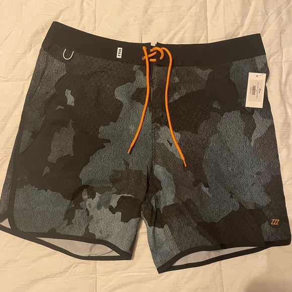Zyia Mens Swim Trunk 7 inch inseam - Picture 1 of 3